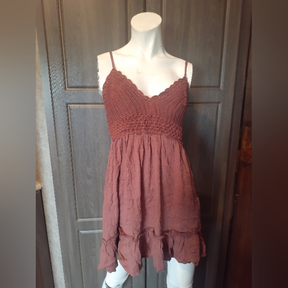 Brown dress size small